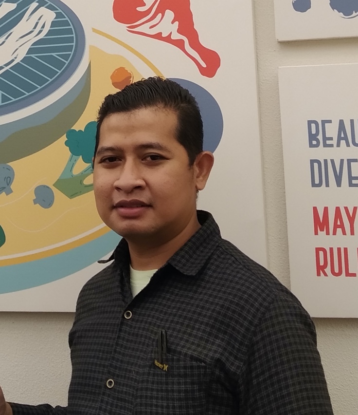 Rahmat Fitrianto outlet manager dari Social Pot yang telah terbantu dengan aplikasi POS restoran Moka karena berbagai fitur khusus untuk pengaturan restoran yang tersedia di dalamnya